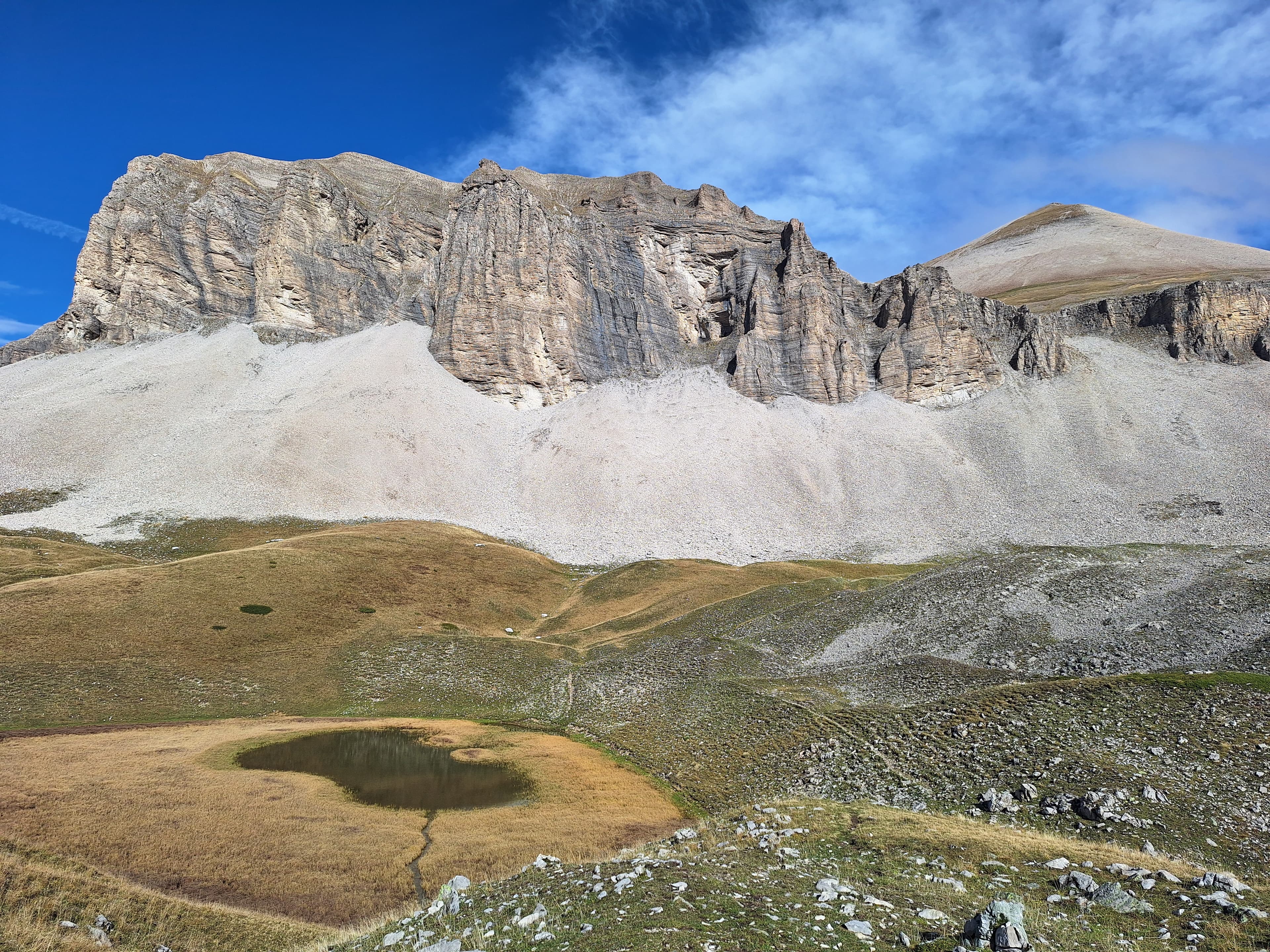 Randonnée au Lac du Lauzon - Vercors-Devlouy · Randonnée pédestre à Vallon de la Jarjatte