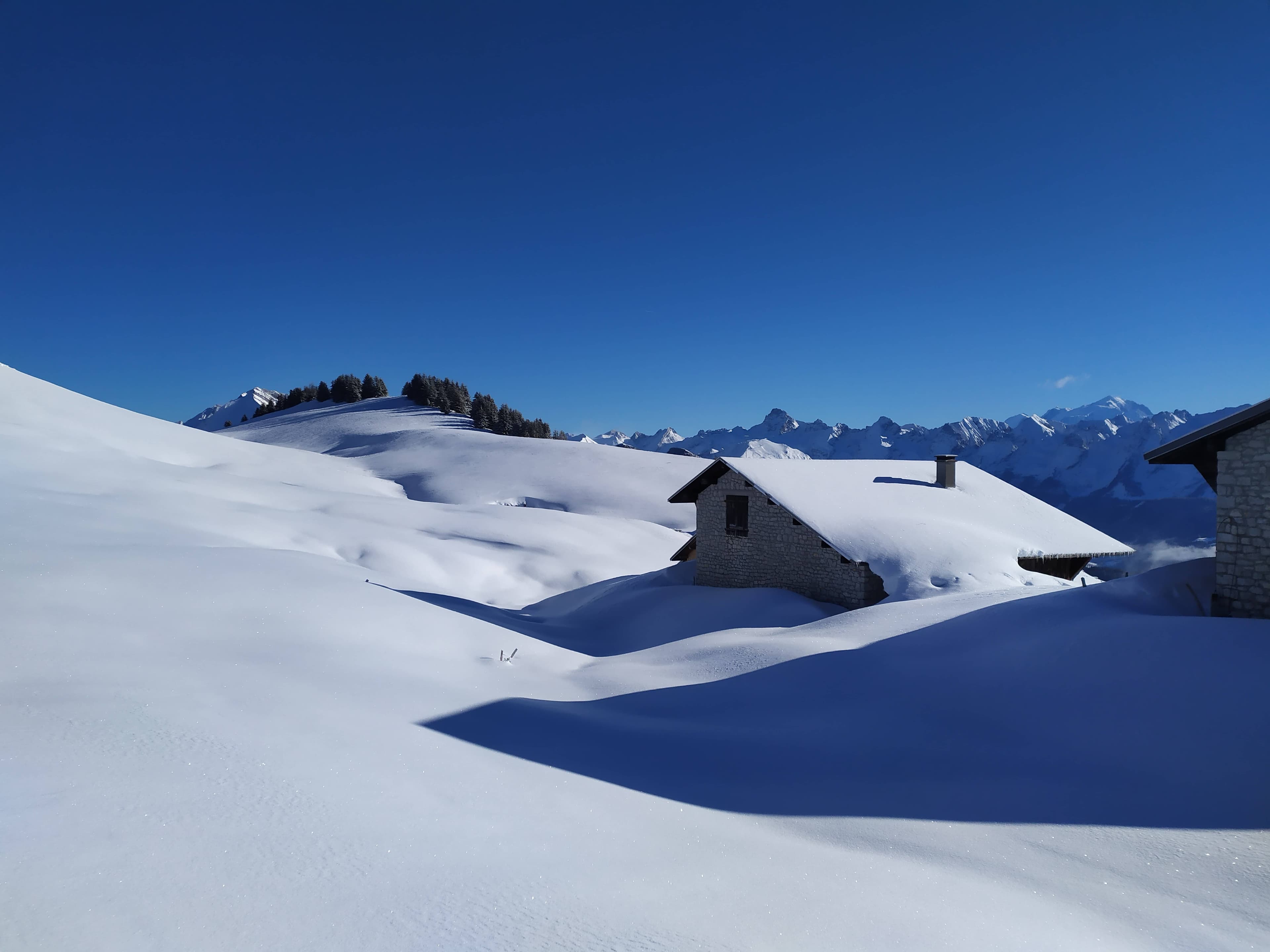 Raquettes en journée à la Montagne des Auges, photo 2
